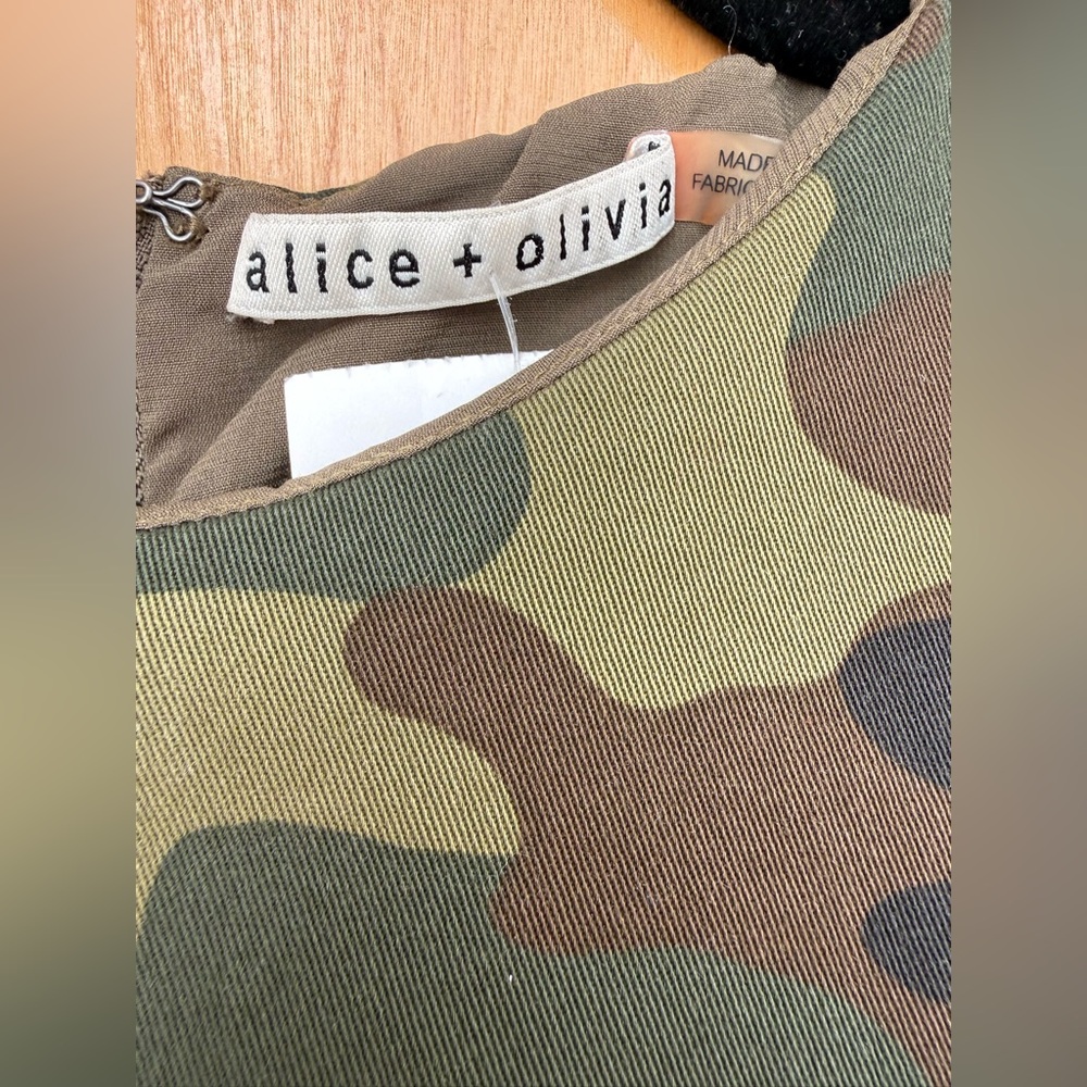 Alice + Olivia Camo Sleeveless Mini Shift Dress | Size 2, Army Green - Picture 6 of 8